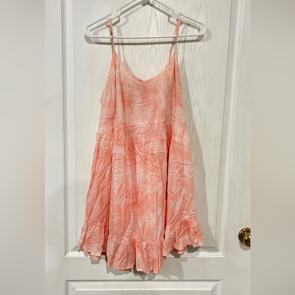 Billabong Ruffled  Coral Apparel